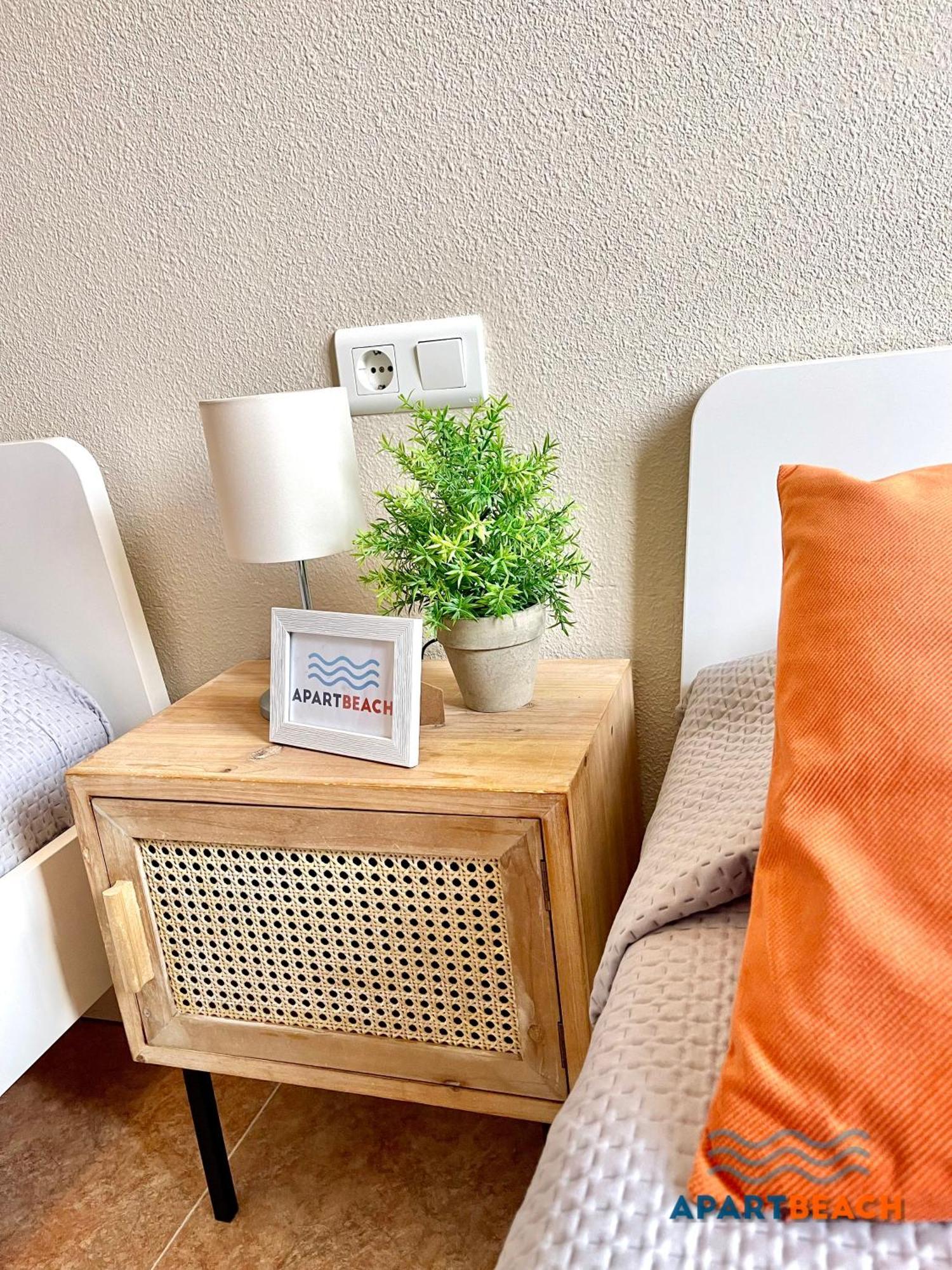 Apartbeach Los Juncos 2 Residencial Y Junto Playa La Pineda Esterno foto