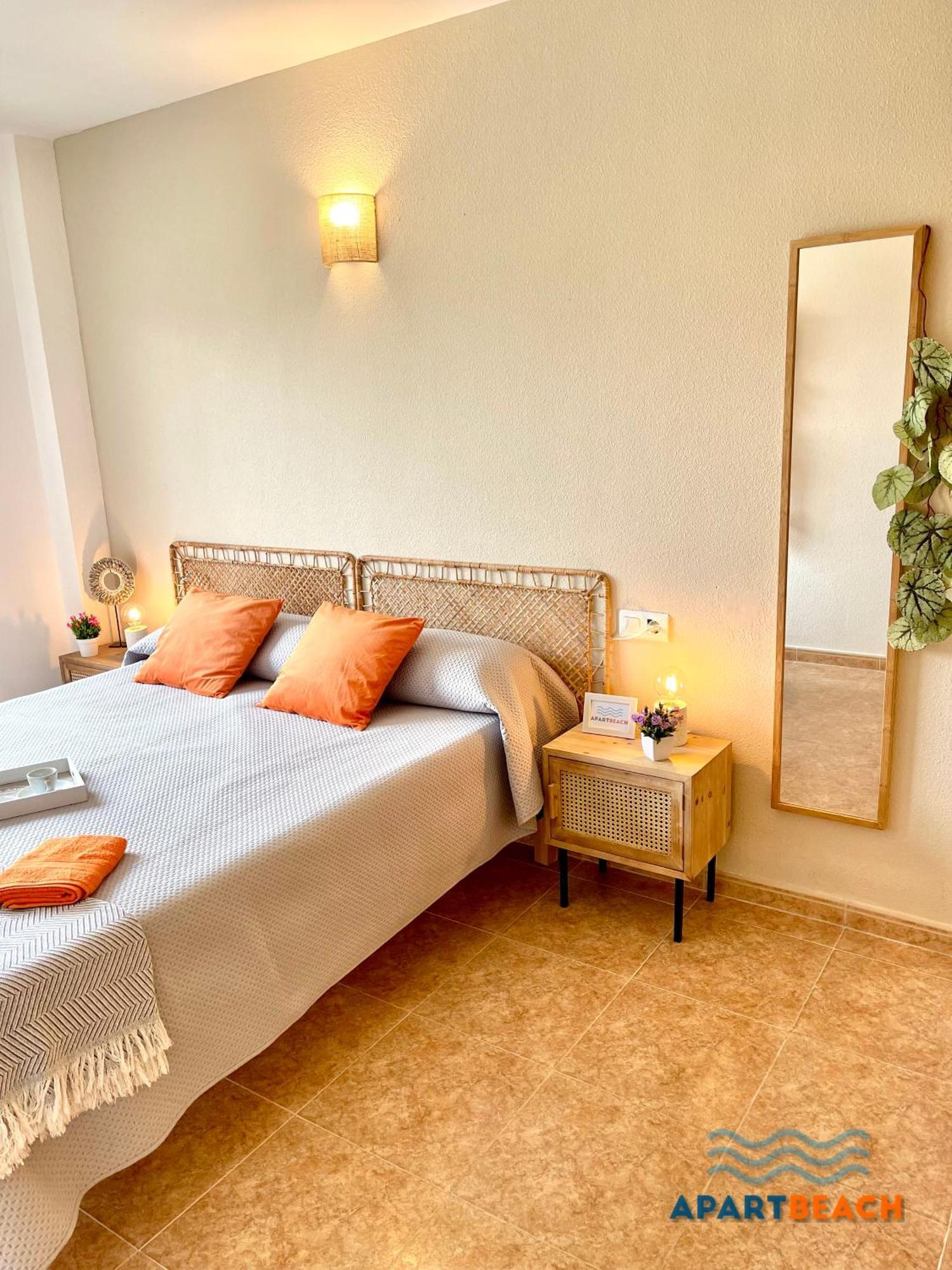 Apartbeach Los Juncos 2 Residencial Y Junto Playa La Pineda Esterno foto